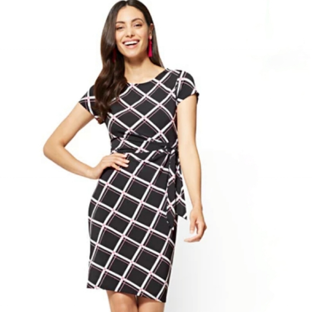 New York & Company Cap-Sleeve Sheath Dress